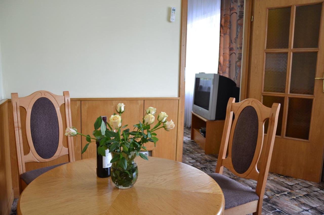 Karat Bed & Breakfast Warsaw Luaran gambar