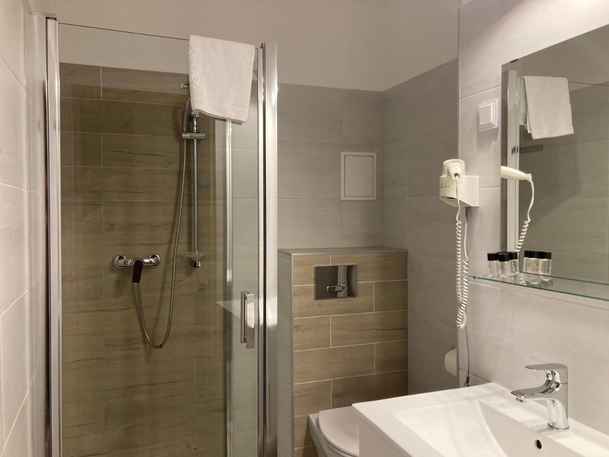 Karat Bed & Breakfast Warsaw Luaran gambar