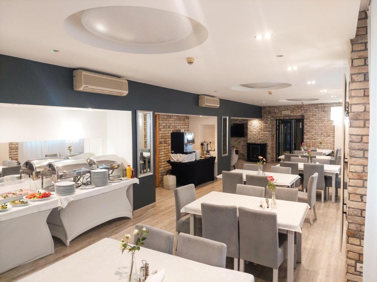 Karat Bed & Breakfast Warsaw Luaran gambar